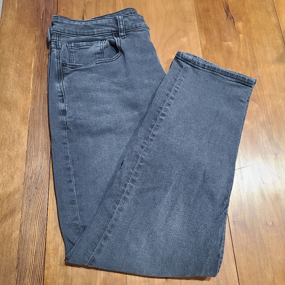 AE Grey Mom Jeans
